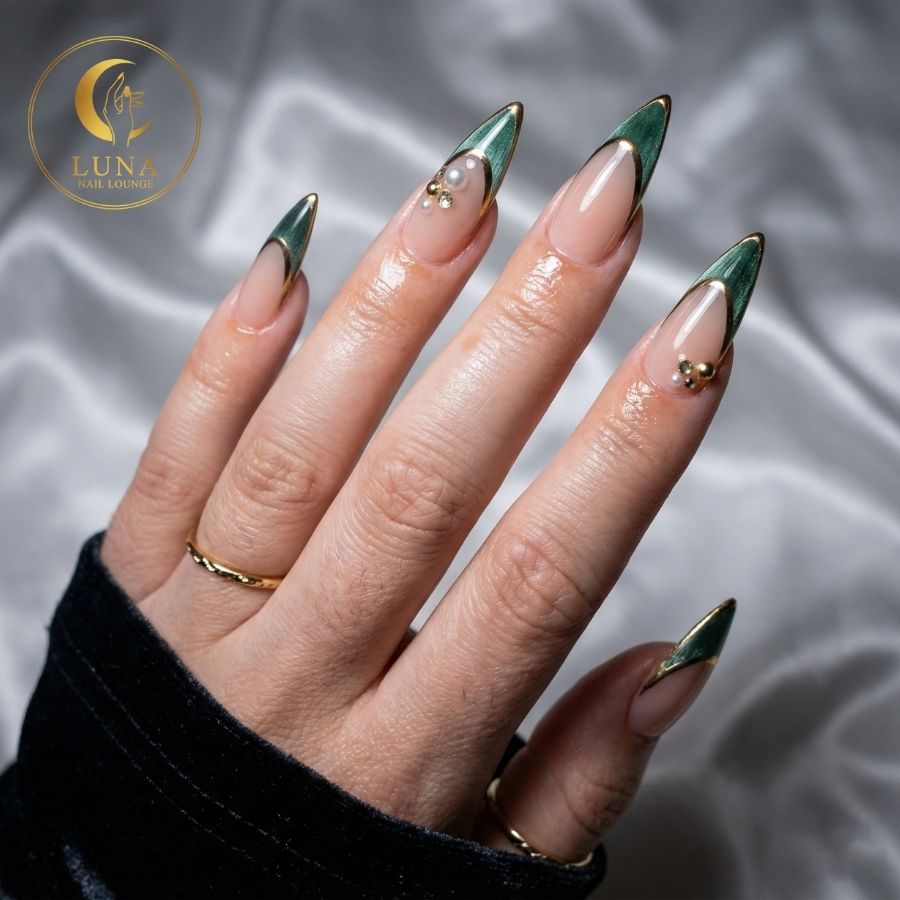 Signature Nail Design by Luna Nail Lounge in Everett, WA 98208